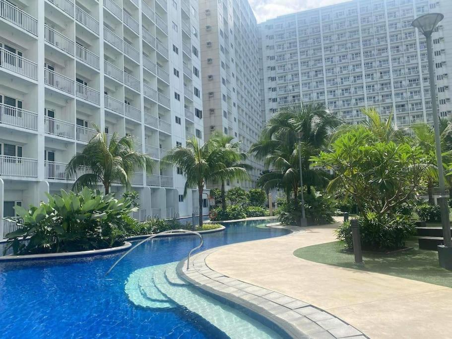 Shore 1 & 3 Residences Moa 1Br With Balcony By Darpm Manila Esterno foto