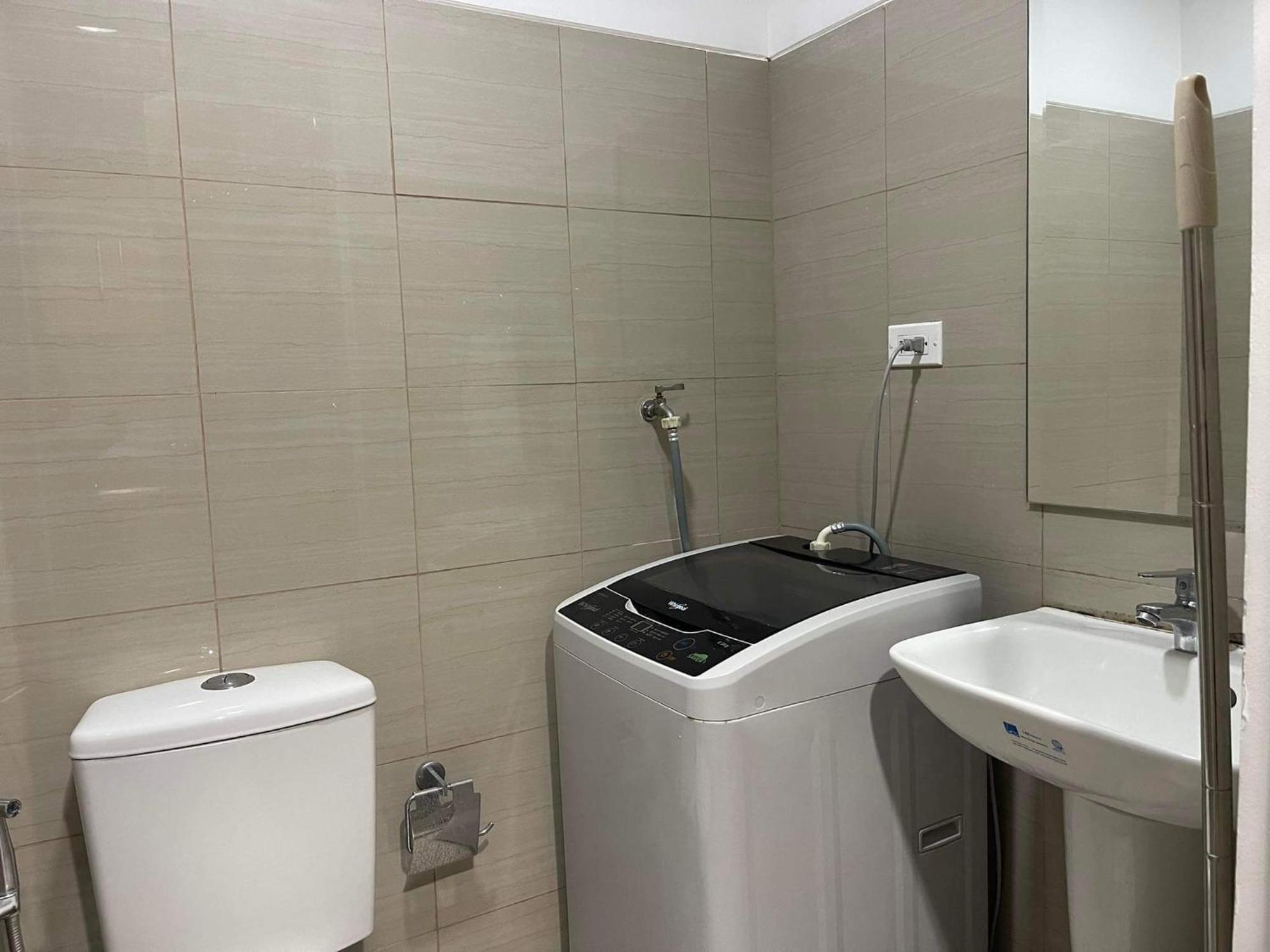 Shore 1 & 3 Residences Moa 1Br With Balcony By Darpm Manila Esterno foto