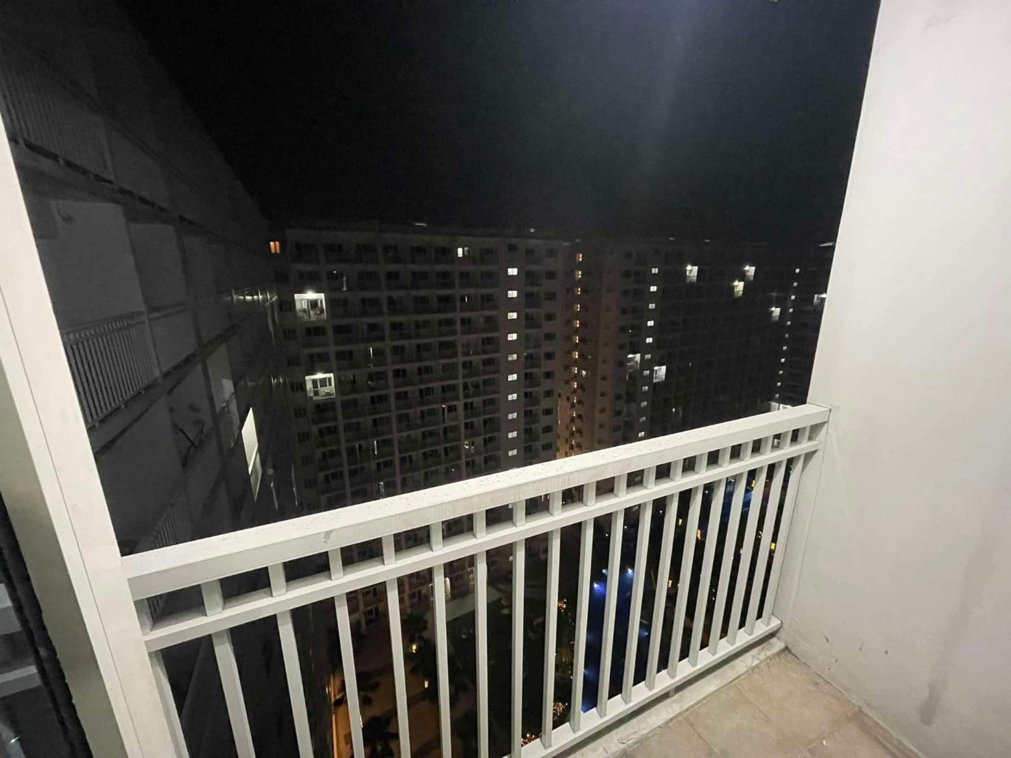 Shore 1 & 3 Residences Moa 1Br With Balcony By Darpm Manila Esterno foto