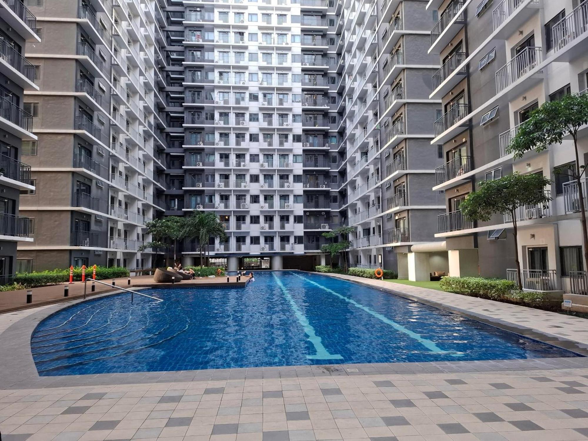 Shore 1 & 3 Residences Moa 1Br With Balcony By Darpm Manila Esterno foto